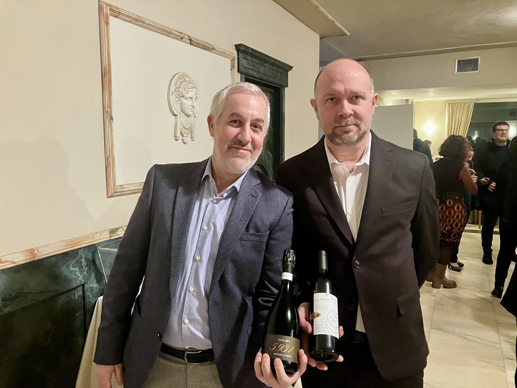 I Bisbigli nel Bicchiere di Alberto Negrini e Simone Marchetti