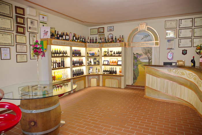 Sergio Delai: il wine shop