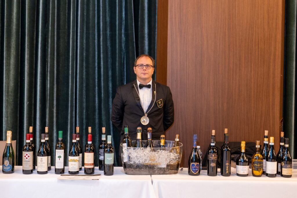 I banchi di degustazione alla presentazione di Cantine d'Italia 2026