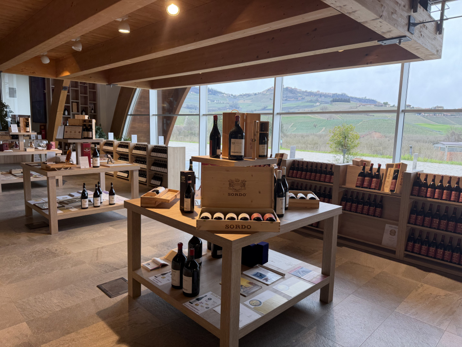 Sordo Giovanni: il wine shop