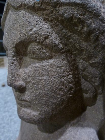 Celti e vino: dettaglio del volto di Rosmerta