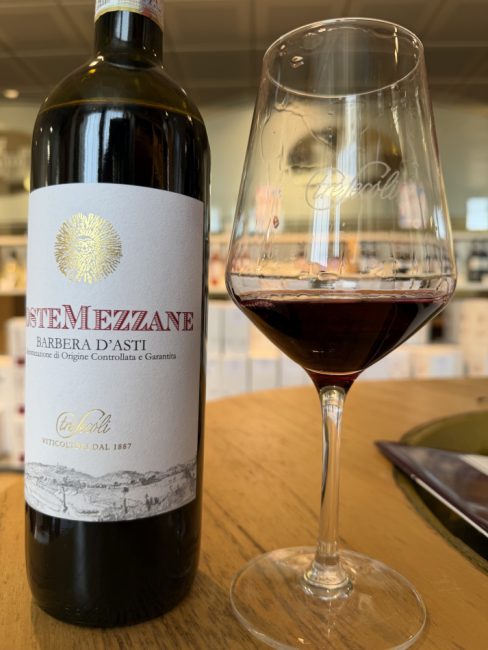 Il barbera: uno dei vitigni al centro della produzione di Cantina Tre Secoli